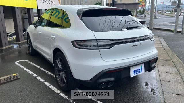Porsche MACAN 2025-11 8281636-13