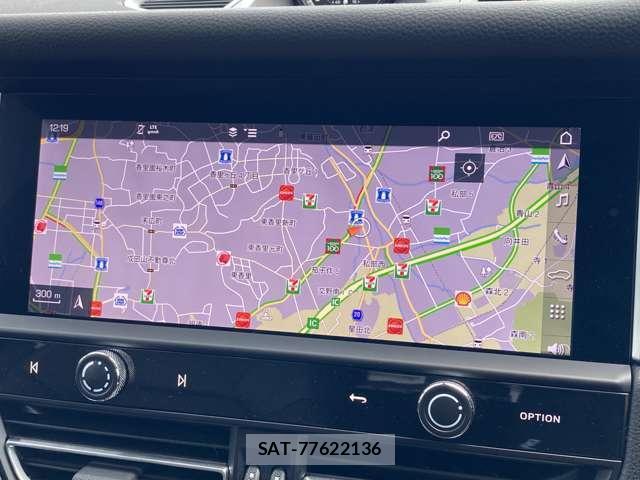 Porsche MACAN 2023-03 8283190-10