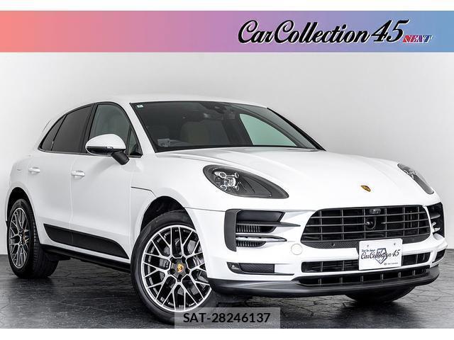 Porsche MACAN 2020-06 8283325-0