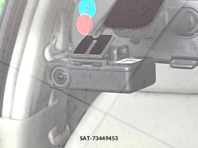 Nissan MARCH 2019-08 8277395-5