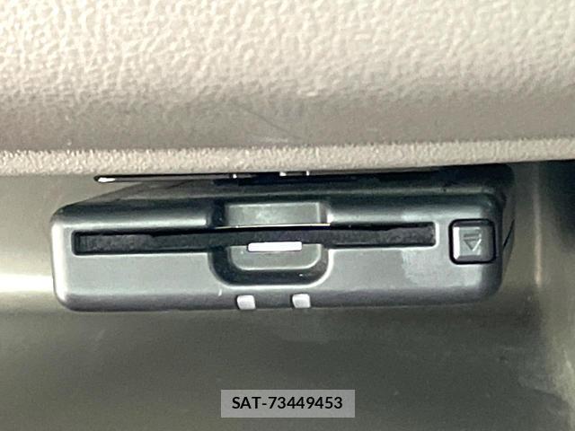 Nissan MARCH 2019-08 8277395-6
