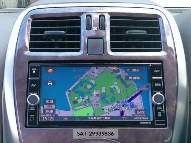 Nissan MARCH 2019-07 8285659-3