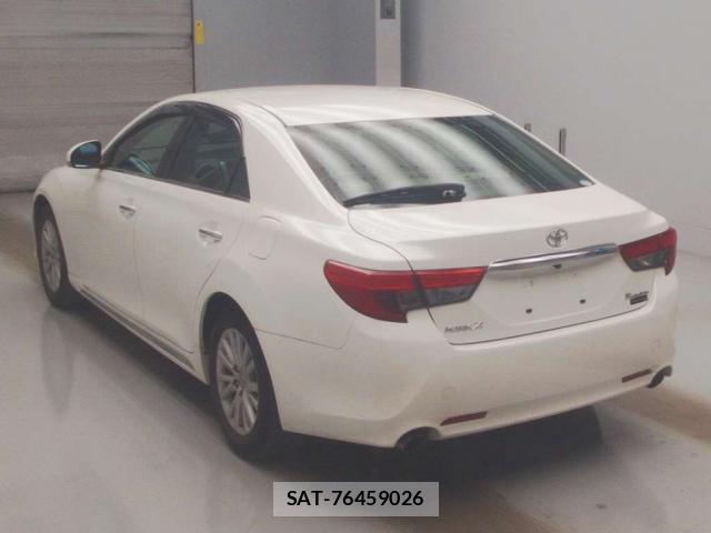 Toyota MARK X 2016-06 8278930-9