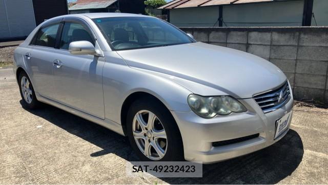 Toyota MARK X 2006-11 8280894-11