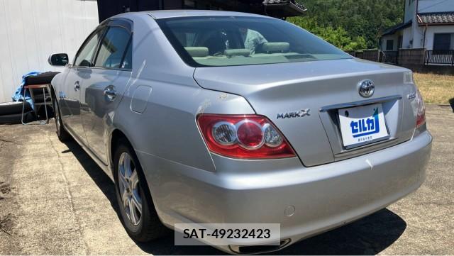 Toyota MARK X 2006-11 8280894-13