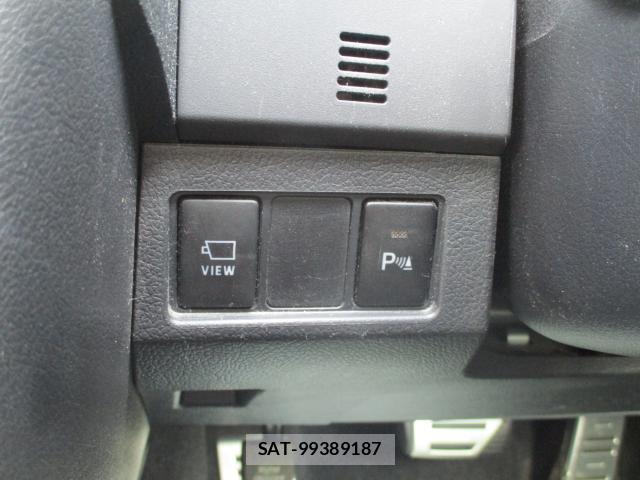 Toyota MARK X 2015-01 8283433-18