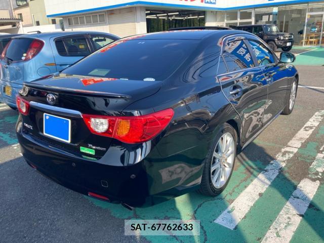 Toyota MARK X 2009-11 8284818-12