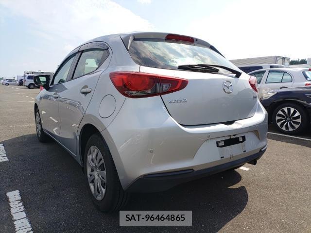 Mazda MAZDA2 2021-07 8277143-5