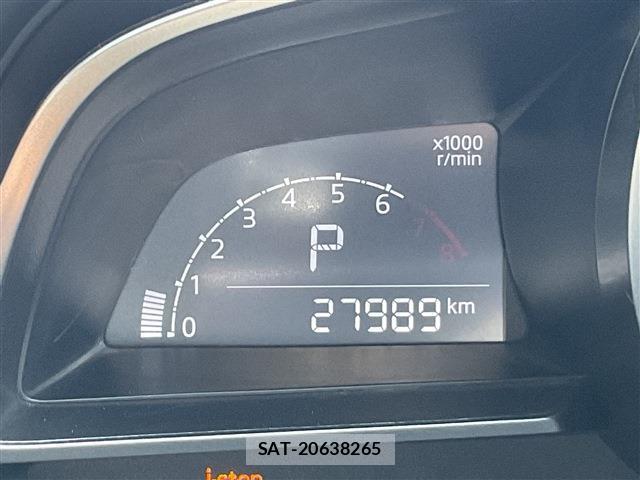 Mazda MAZDA2 2021-04 8279057-10