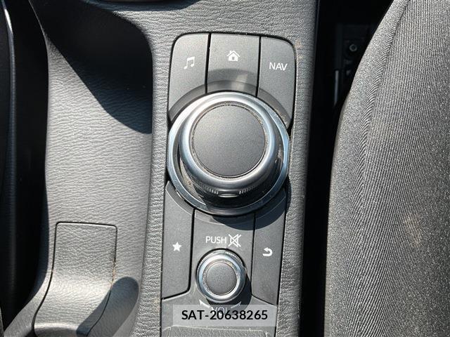 Mazda MAZDA2 2021-04 8279057-13