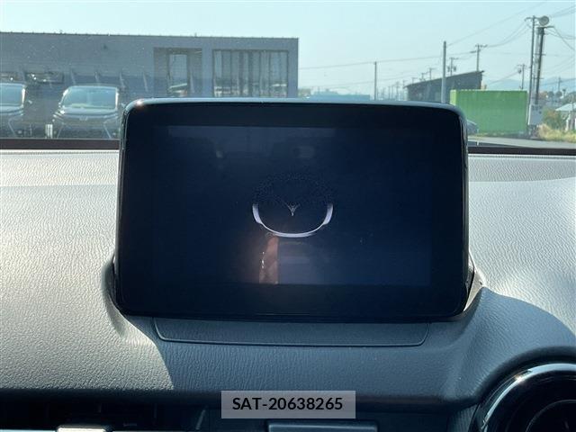 Mazda MAZDA2 2021-04 8279057-2