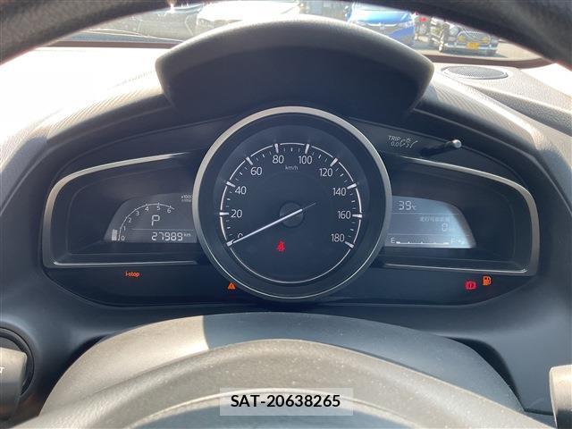 Mazda MAZDA2 2021-04 8279057-9