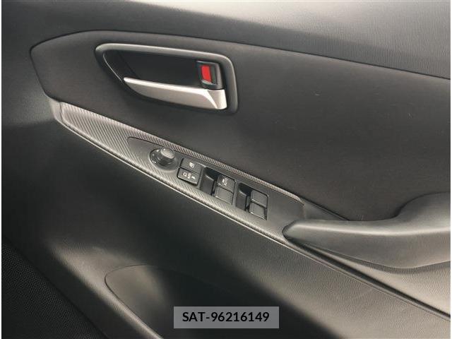 Mazda MAZDA2 2021-02 8279089-4