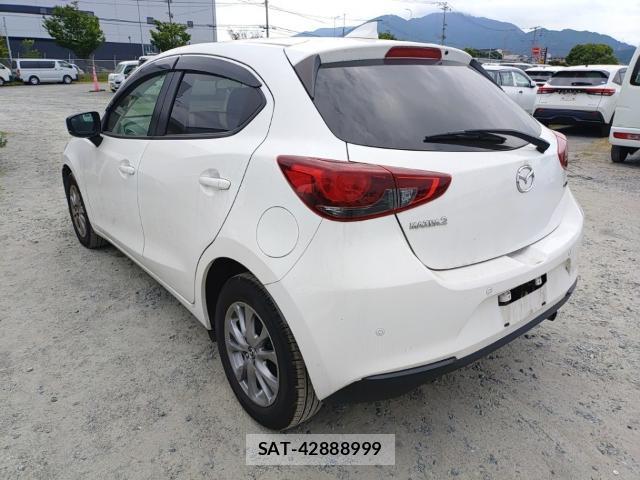 Mazda MAZDA2 2021-07 8279917-5
