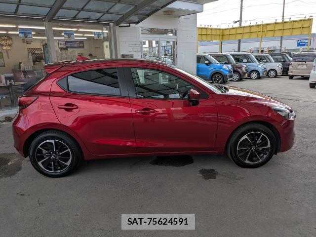Mazda MAZDA2 2025-03 8282695-3