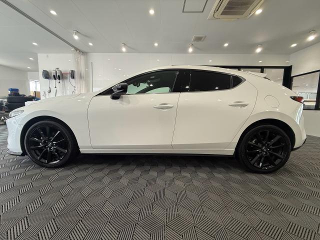 Mazda MAZDA3 2023-02 8277138-17