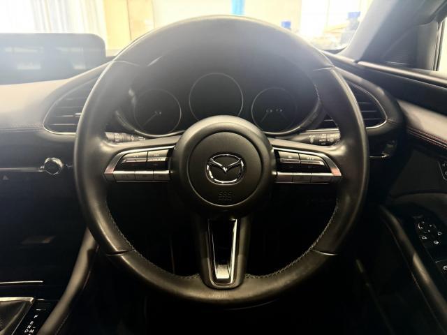 Mazda MAZDA3 2023-02 8277138-4