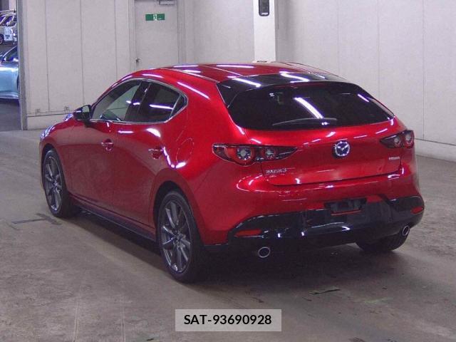 Mazda MAZDA3 2024-04 8277448-1