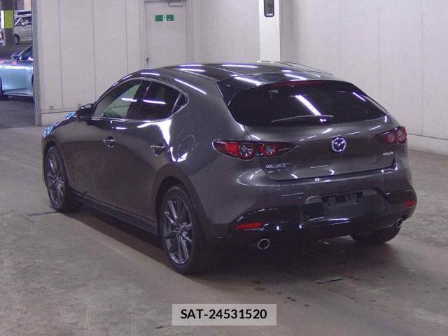 Mazda MAZDA3 2019-05 8277457-1