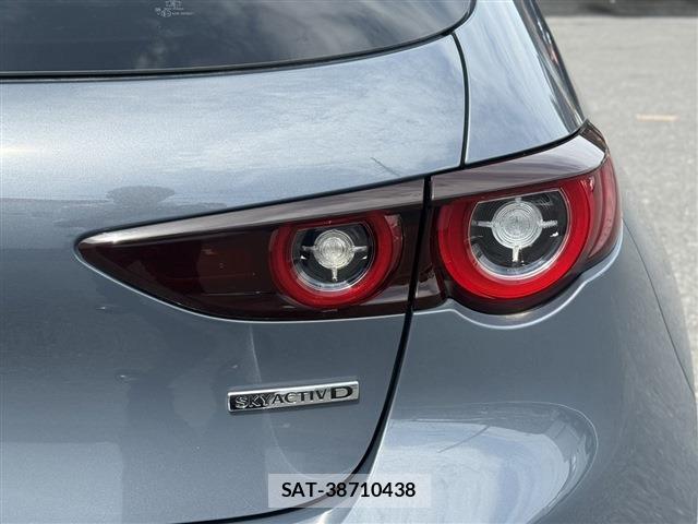 Mazda MAZDA3 2022-12 8278091-11