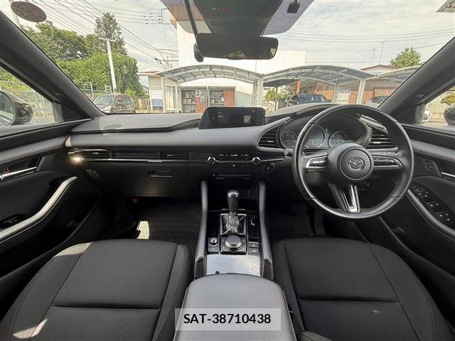 Mazda MAZDA3 2022-12 8278091-16