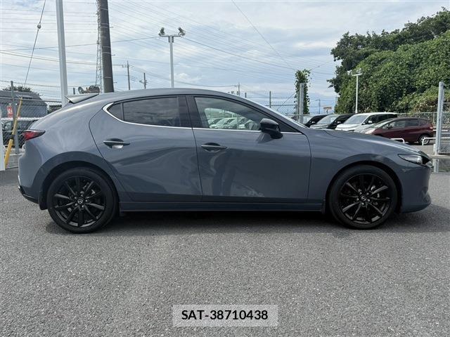 Mazda MAZDA3 2022-12 8278091-7