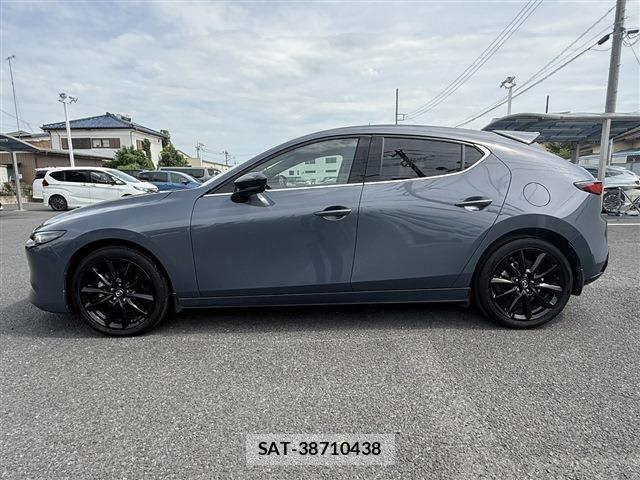Mazda MAZDA3 2022-12 8278091-9