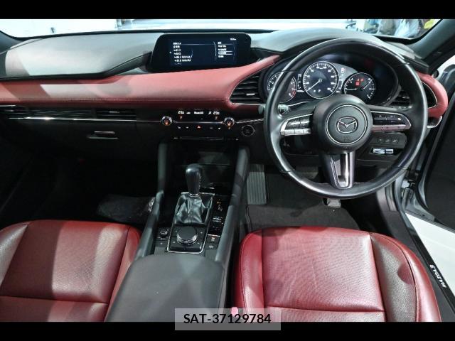 Mazda MAZDA3 2019-09 8278258-2