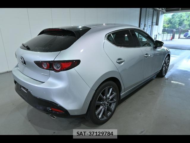 Mazda MAZDA3 2019-09 8278258-4
