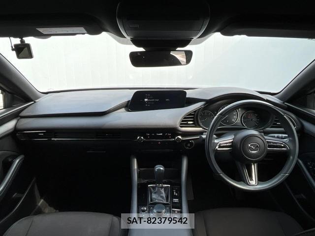 Mazda MAZDA3 2020-06 8278815-1
