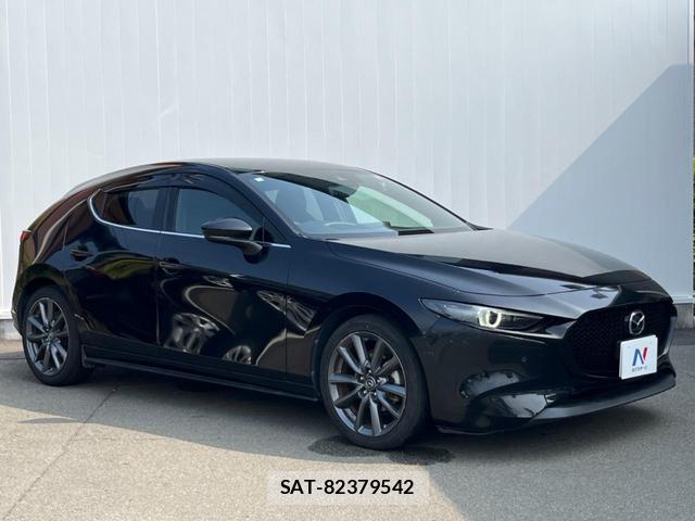 Mazda MAZDA3 2020-06 8278815-15