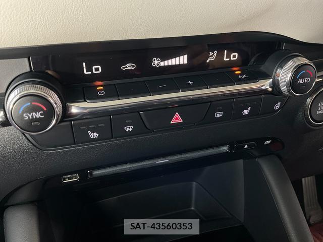 Mazda MAZDA3 2020-10 8280809-15