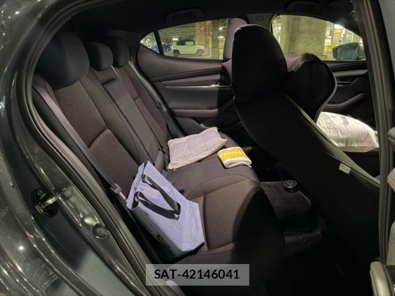 Mazda MAZDA3 2020-02 8280980-6