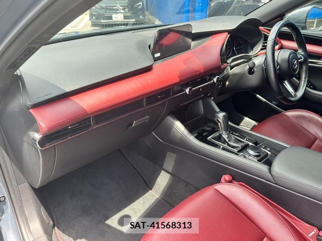 Mazda MAZDA3 2020-01 8282562-11