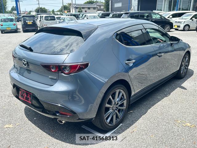 Mazda MAZDA3 2020-01 8282562-4