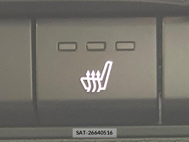 Mazda MAZDA3 2020-03 8282623-6