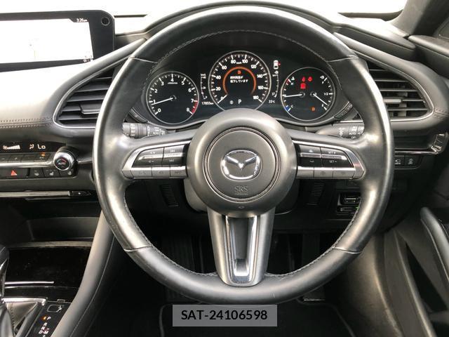 Mazda MAZDA3 2021-06 8283390-9