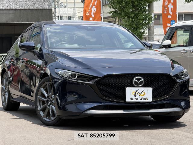 Mazda MAZDA3 2019-09 8284099-1