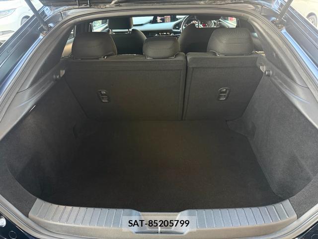 Mazda MAZDA3 2019-09 8284099-11