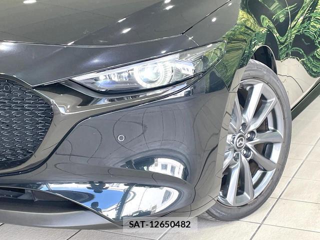 Mazda MAZDA3 2019-09 8284505-11