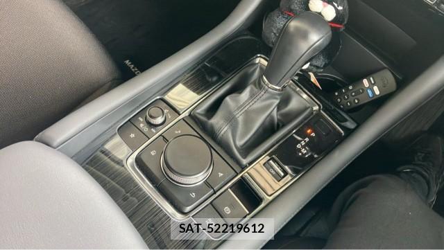 Mazda MAZDA3 2020-11 8281171-14