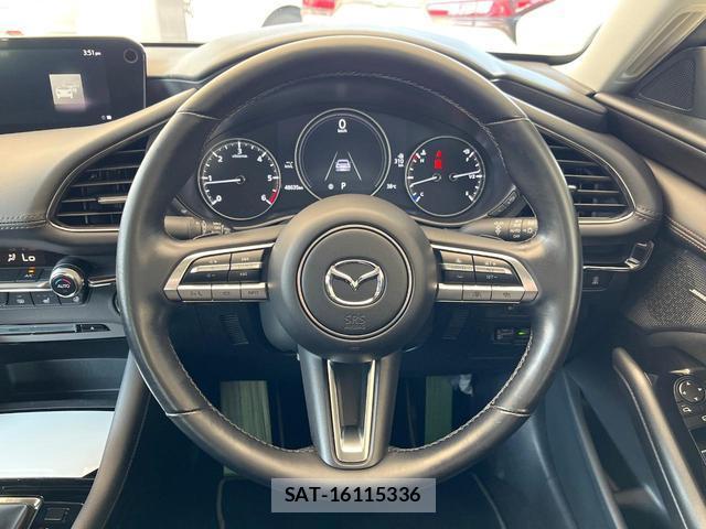 Mazda MAZDA3 2022-03 8284456-8