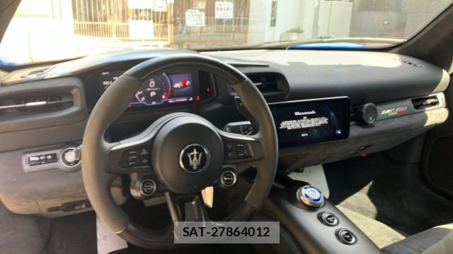 Maserati MC20 2022-02 8282466-2