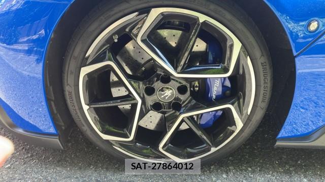 Maserati MC20 2022-02 8282466-7
