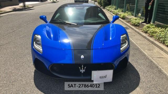 Maserati MC20 2022-02 8282466-8