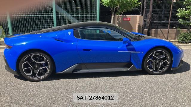 Maserati MC20 2022-02 8282466-9