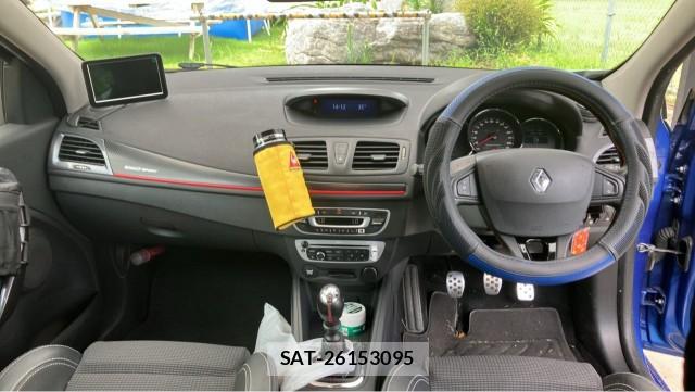 Renault MEGANE 2014-06 8282103-2