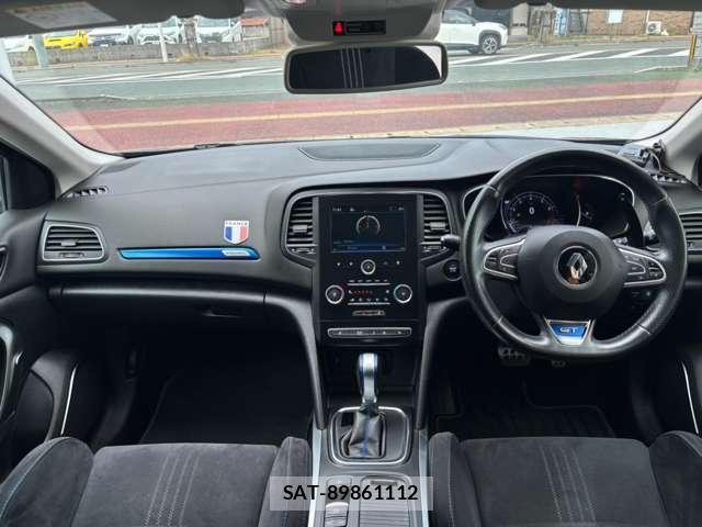 Renault MEGANE 2018-12 8284464-4