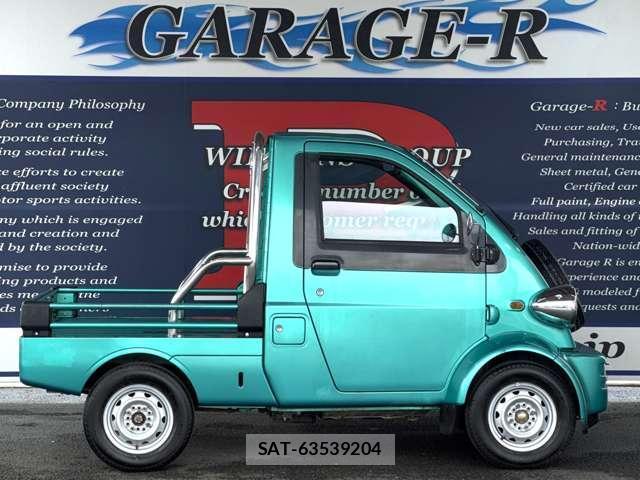 Daihatsu MIDGET II 2000 8282578-5