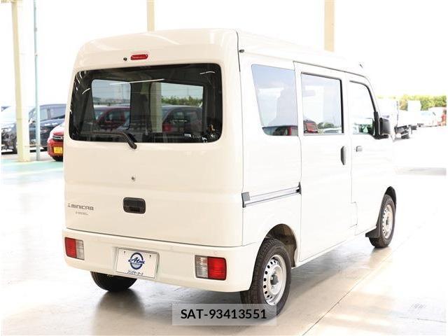 Mitsubishi MINICAB VAN 2025-02 8279083-4